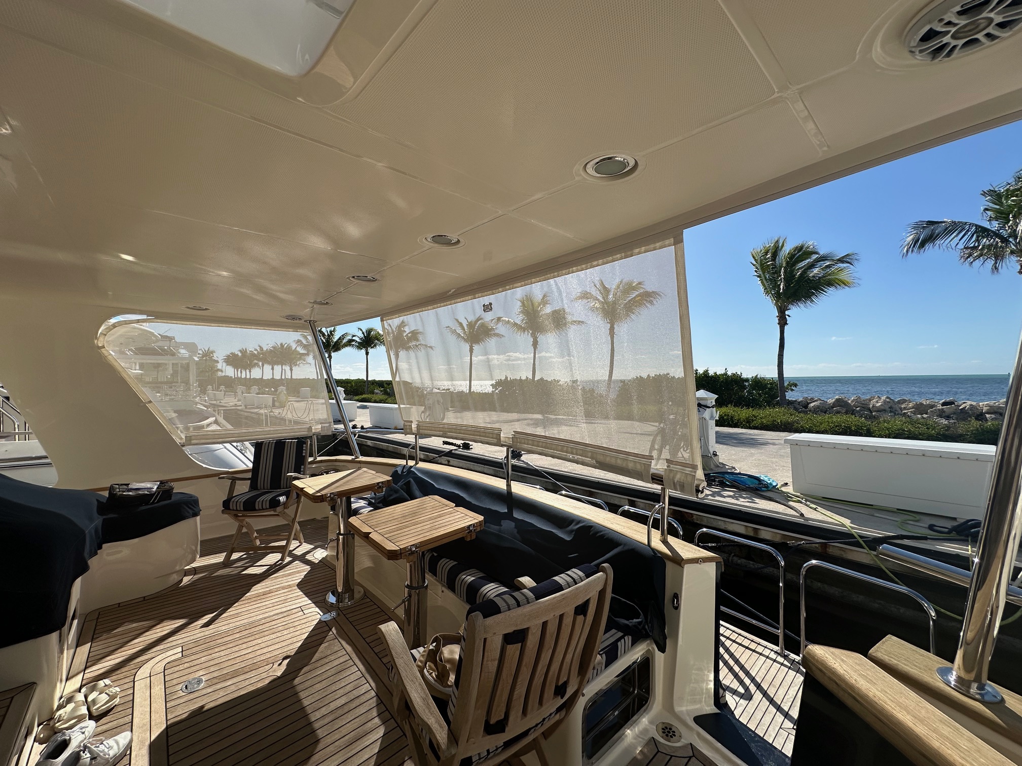 Yacht Shade Enclosure — Motor Yacht